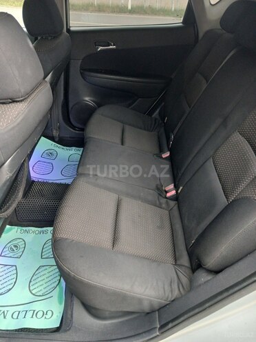 Hyundai i30-16