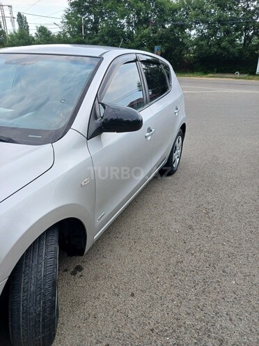 Hyundai i30-7