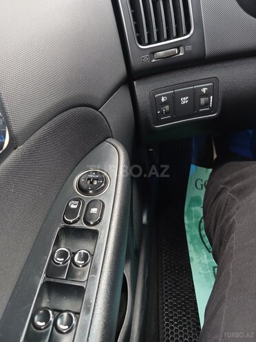 Hyundai i30-2