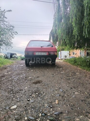 LADA (VAZ) 2109-10