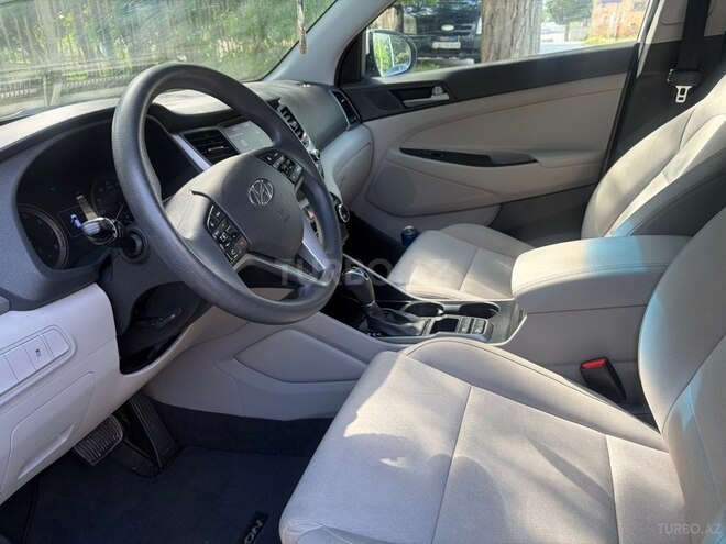 Hyundai Tucson-9