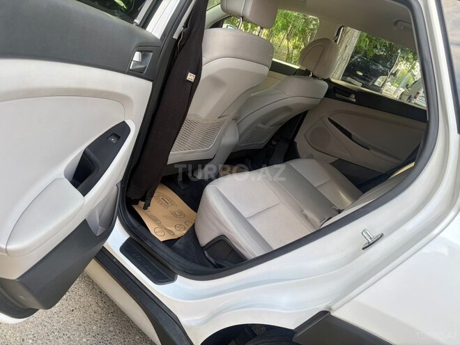 Hyundai Tucson-6