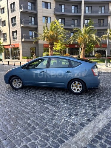 Toyota Prius-6