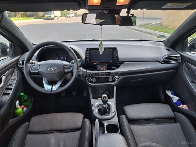 Hyundai i30-3