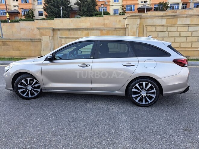 Hyundai i30-4