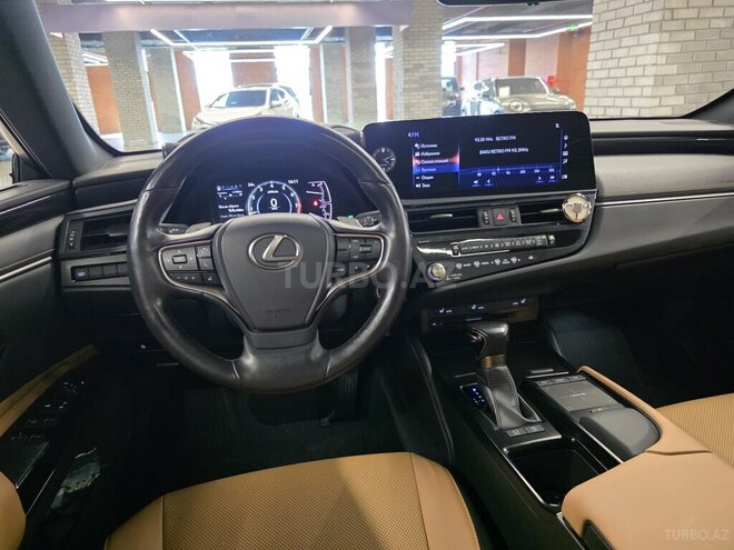 Lexus ES 250-15