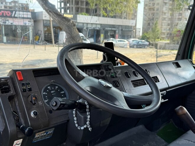 Mercedes Atego 814-7
