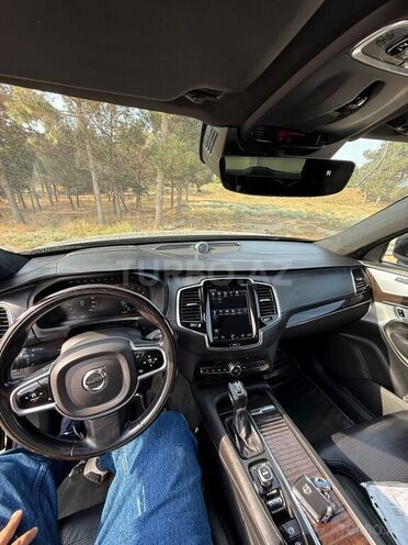 Volvo XC90-5