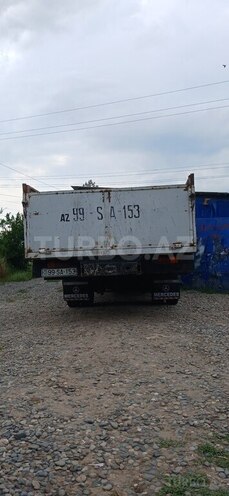 Mercedes Atego 809-2