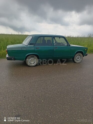 LADA (VAZ) 2107-5