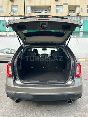 Ford Edge-14