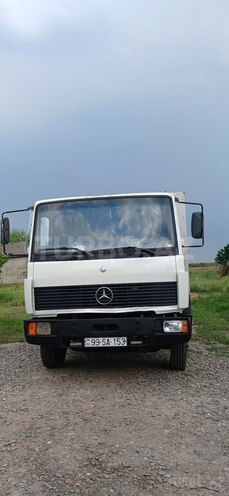 Mercedes Atego 809-7