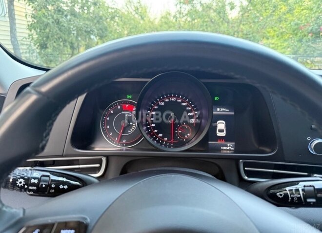 Hyundai Elantra-5