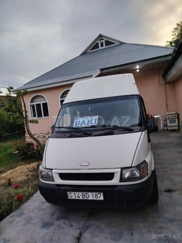 Ford Transit-1