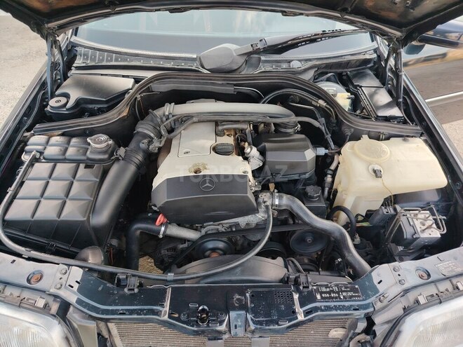 Mercedes C 200-19