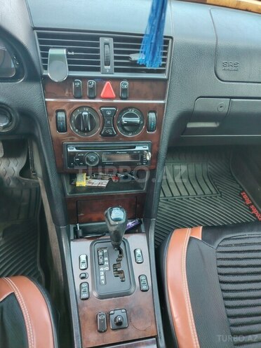 Mercedes C 200-17