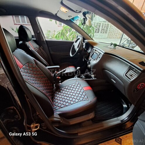 Kia Rio-6