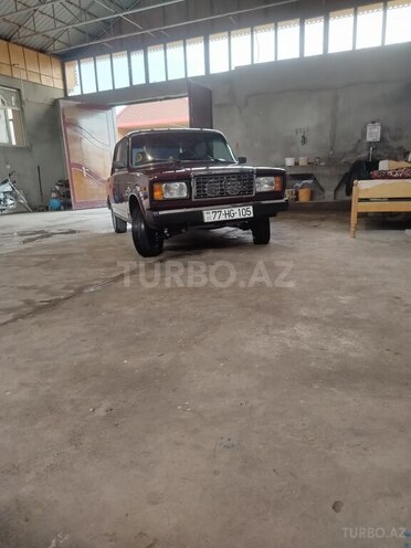 LADA (VAZ) 2107-1
