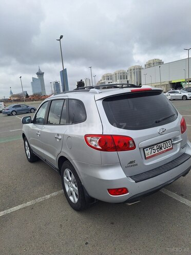Hyundai Santa Fe-6