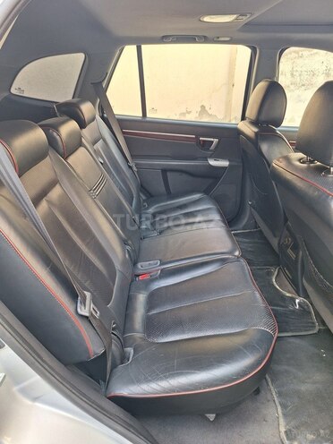 Hyundai Santa Fe-9