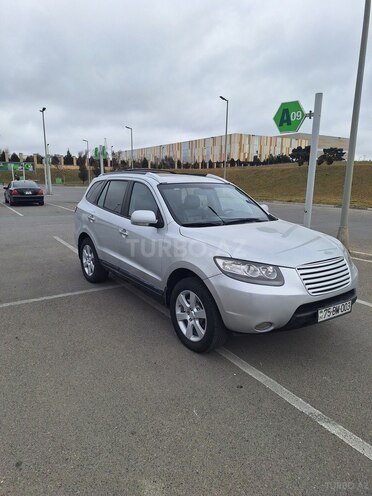 Hyundai Santa Fe-3