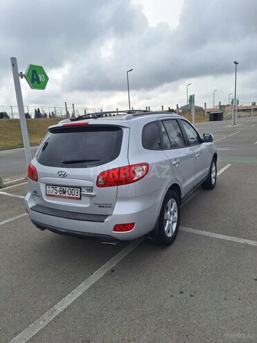 Hyundai Santa Fe-4