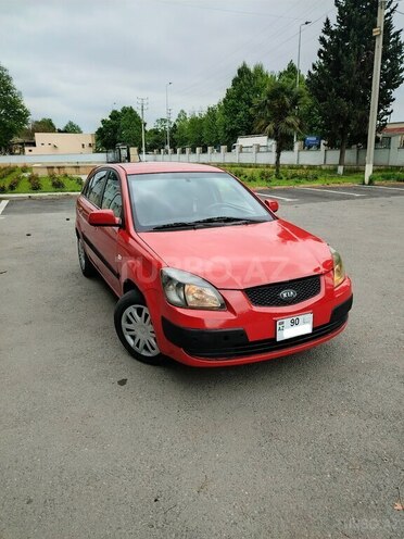 Kia Rio-1