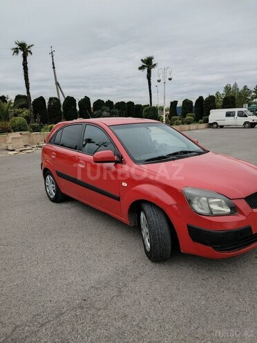 Kia Rio-3