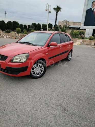 Kia Rio-2