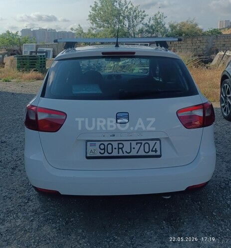 SEAT Ibiza-4