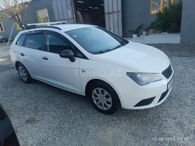 SEAT Ibiza-2
