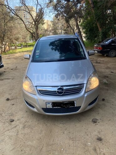 Opel Zafira-20
