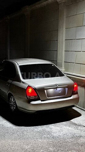 Hyundai Elantra-6