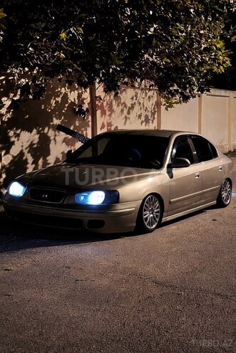 Hyundai Elantra-1