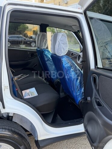 Chevrolet Niva-14
