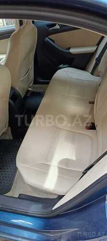 Volkswagen Jetta-10