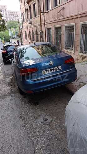 Volkswagen Jetta-2