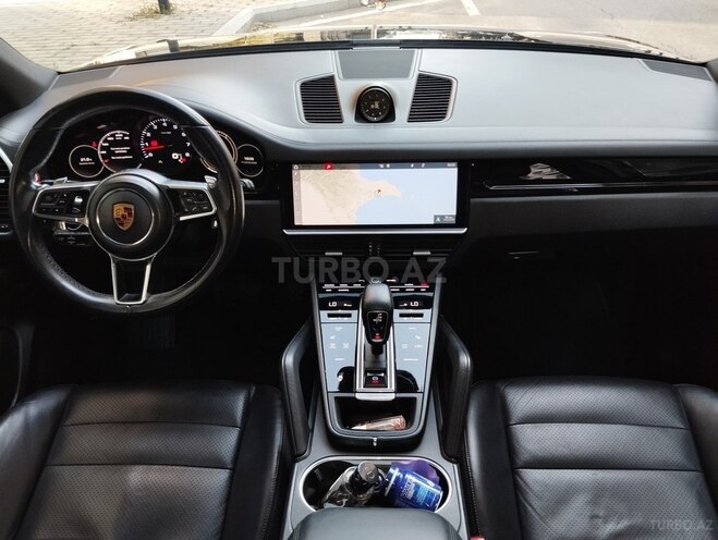 Porsche Cayenne-6
