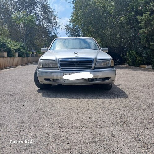 Mercedes C 280-1