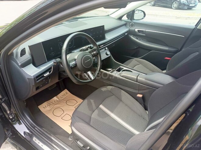 Hyundai Sonata-9