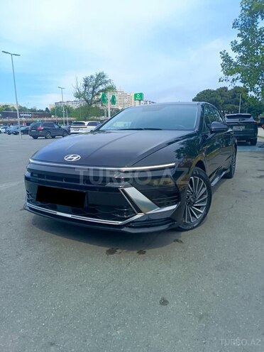 Hyundai Sonata-3