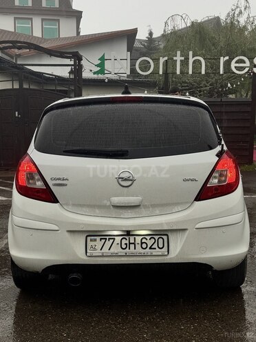 Opel Corsa-4