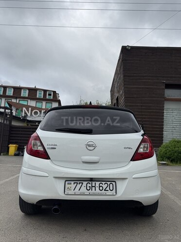 Opel Corsa-14