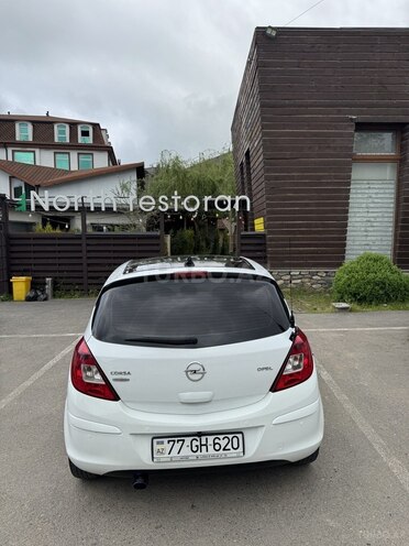Opel Corsa-15