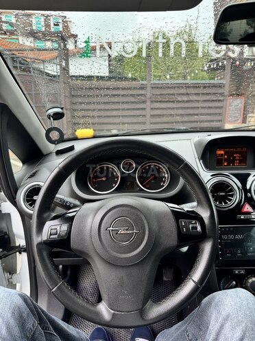Opel Corsa-6