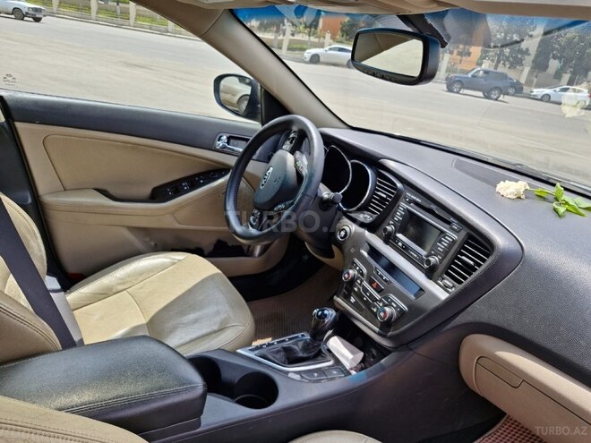 Kia Optima-5