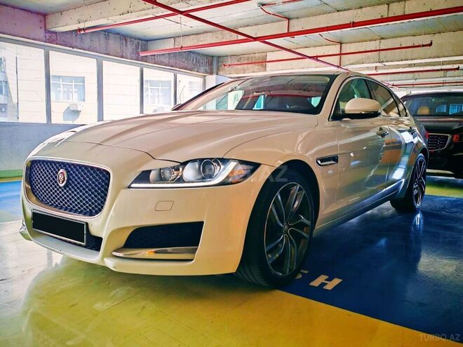 Jaguar XF-2