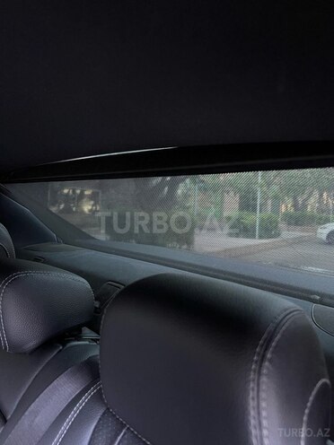 Mercedes E 300-18