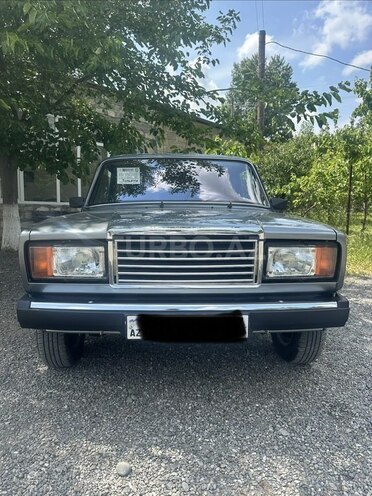 LADA (VAZ) 2107-1