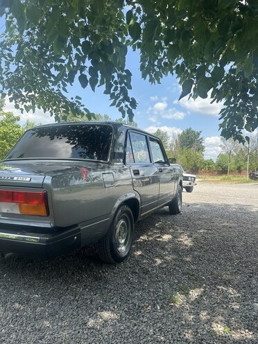 LADA (VAZ) 2107-5